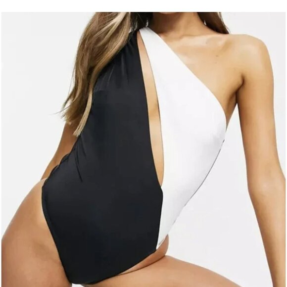 free society Other - Free Society One Shoulder Cut Out Swimsuit in Black and White, Size 4